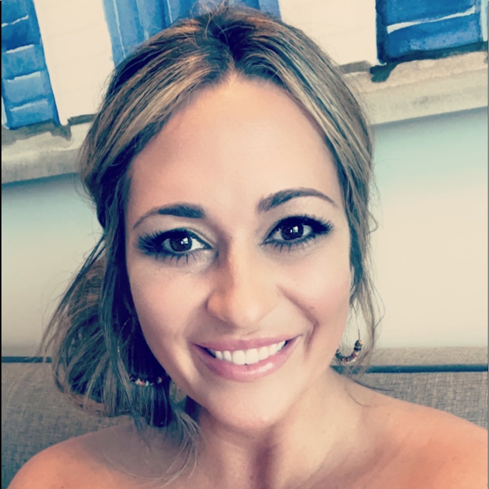 Meet your Posher, Amber